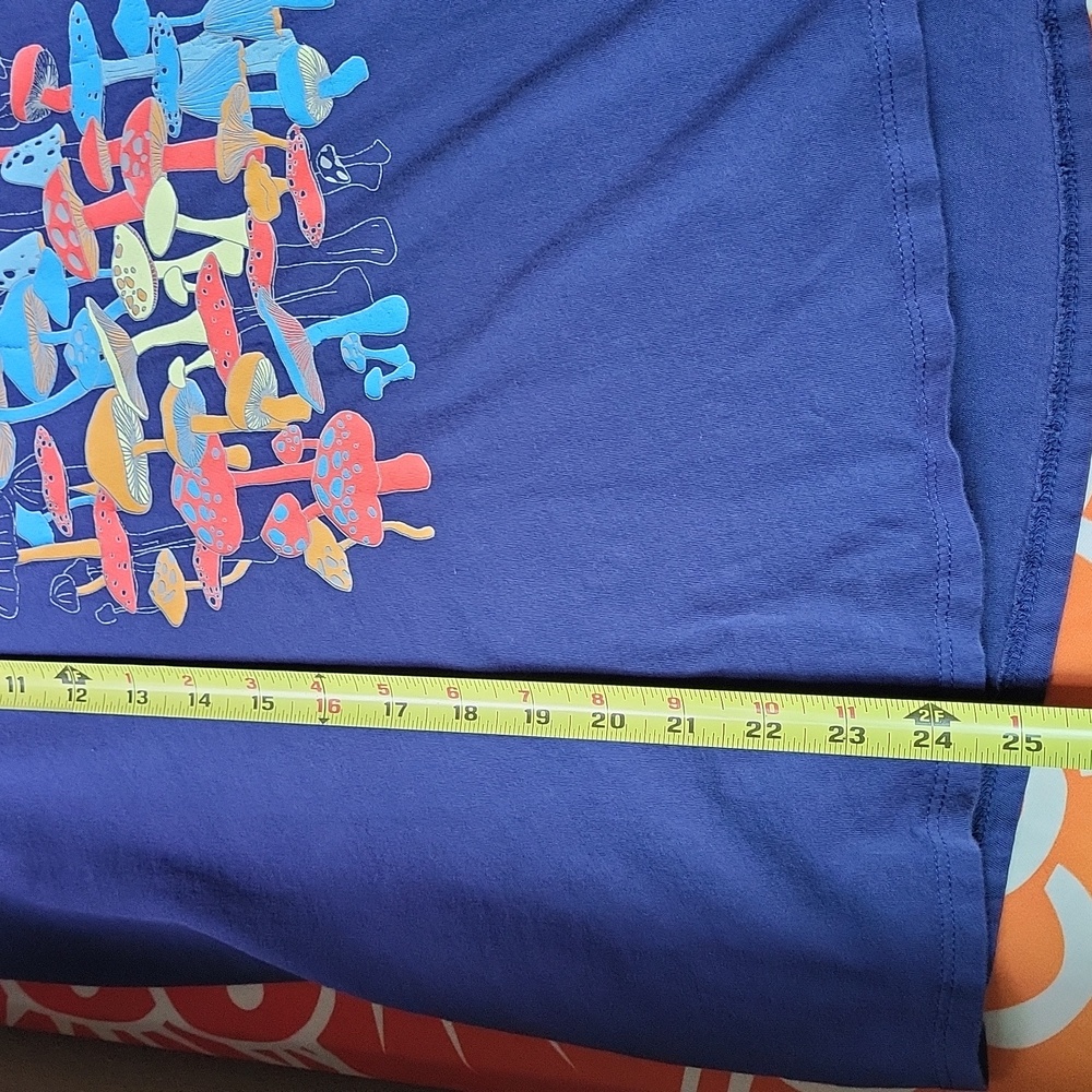 ๐ Organic Cotton Mushroom V-neck Tank - Picture 5 of 9
